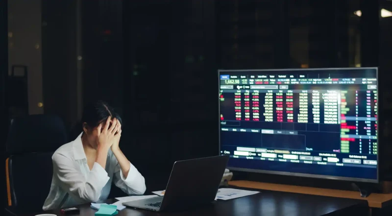 Apa Itu Suspend Saham? Penyebab, Dampak, dan Cara Menghadapinya